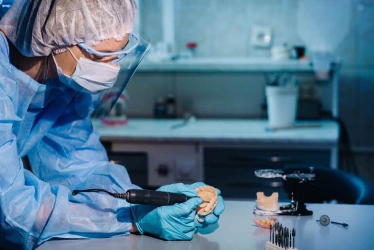 prosthedontist milling implant model, Reasons To Get A Temporary Dental Prosthetic