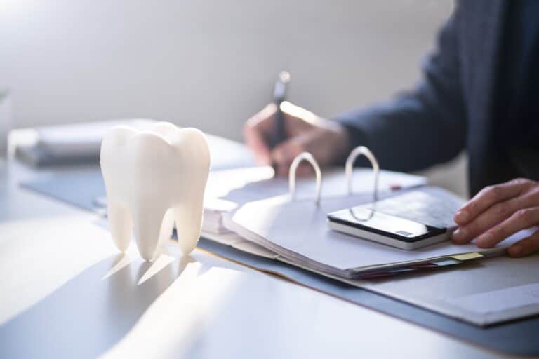 dental insurance, Making the Most of Your Dental Insurance Before the Year Ends